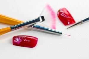 Как снять гелевые ногти