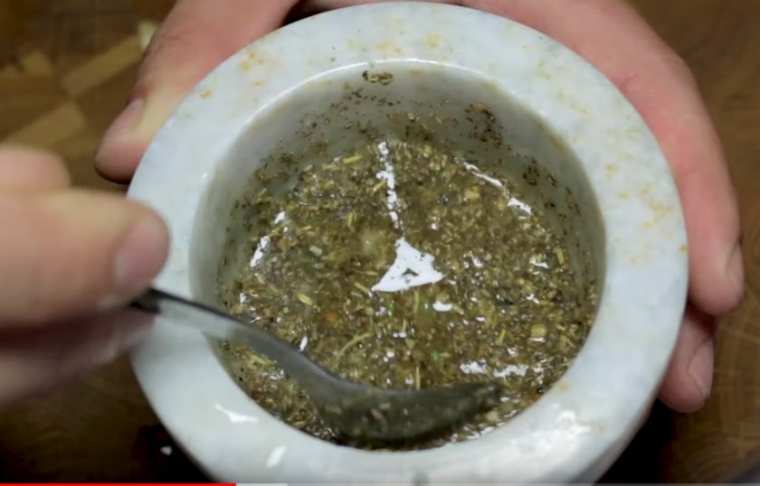 Со сметаной, сыром и помидорами