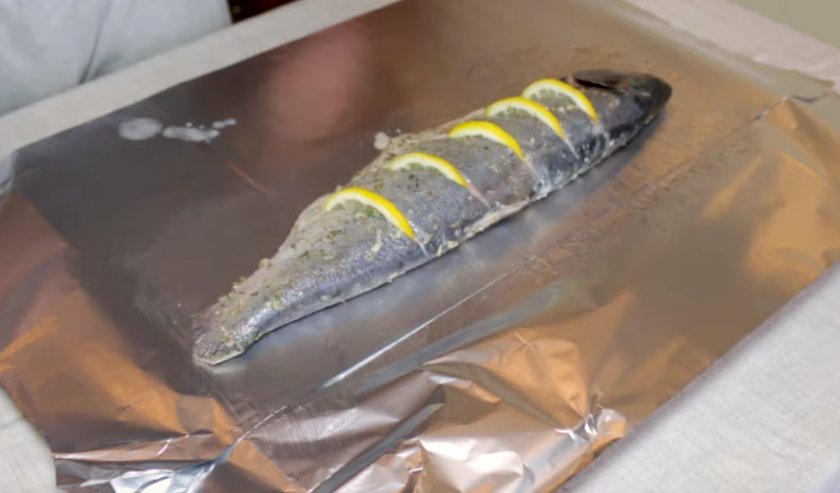 Со сметаной, сыром и помидорами
