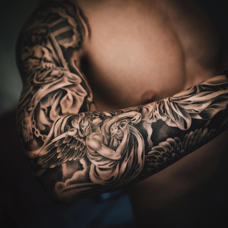 татуировки на руки